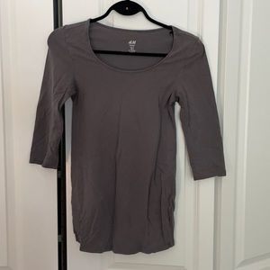Maternity top mid sleeve